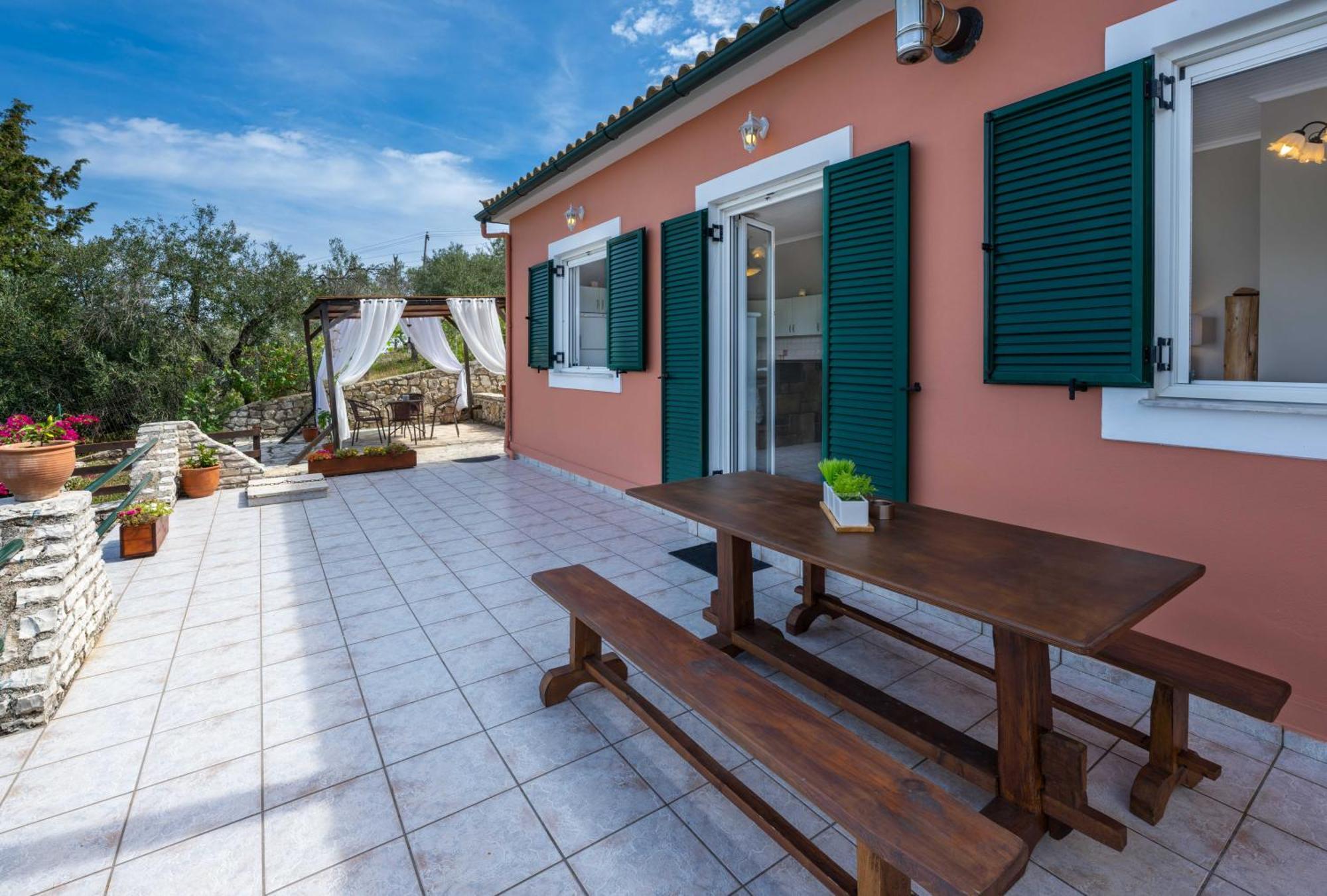 Villa Estia Ieromonachos Екстериор снимка